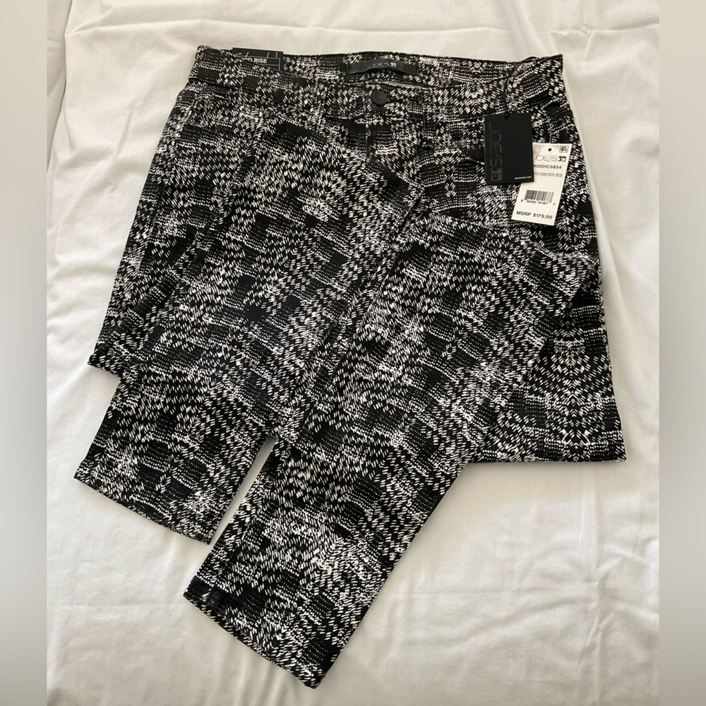 Joe’s Jeans  Mid Rise Size27